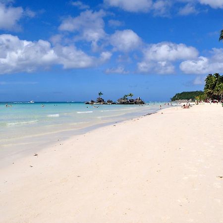 Boracay Beach Club Balabag  Экстерьер фото